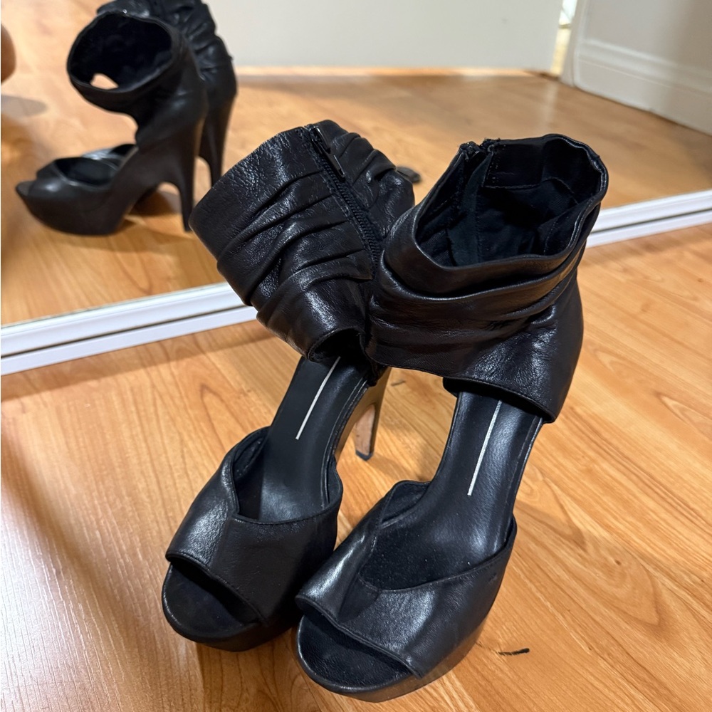 Chic Black Leather Heels